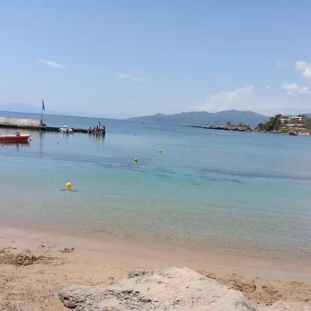 στην Marilena διακοπές στη στουπα *